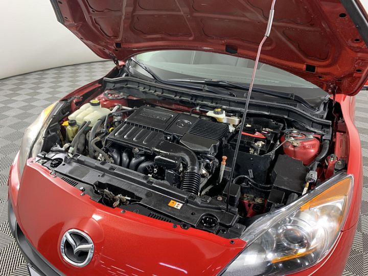 MAZDA 3 1.6, 2010 года, Автоматическая, КРАСНЫЙ