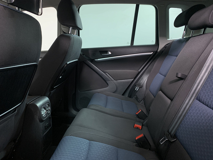 VOLKSWAGEN Tiguan 2, 2013 года, Автоматическая, ЧЕРНЫЙ