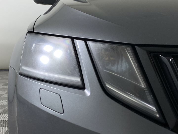 SKODA Octavia 1.8, 2018 года, Робот, ТЕМНО-СЕРЫЙ