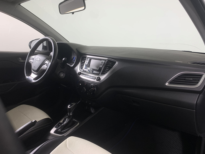 Hyundai Solaris 1.6, 2017 года, Автоматическая, Белый