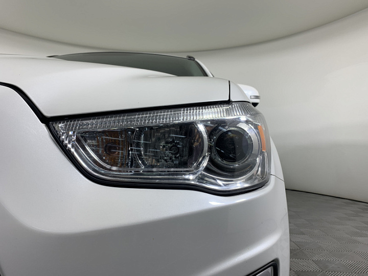 MITSUBISHI ASX 1.8, 2014 года, Вариатор, БЕЛЫЙ