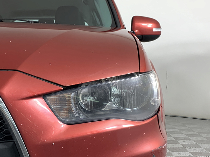 MITSUBISHI Outlander 2, 2012 года, Вариатор, КРАСНЫЙ