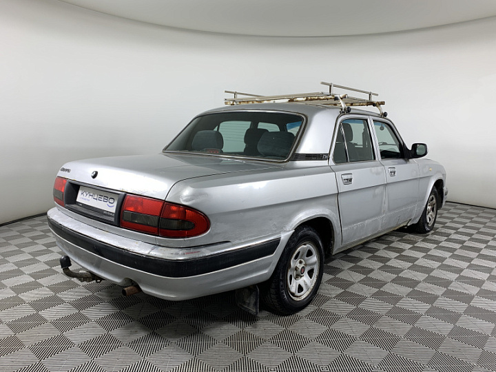 ГАЗ 31105 «Волга» 2.3, 2005 года, Механика, Серебристый