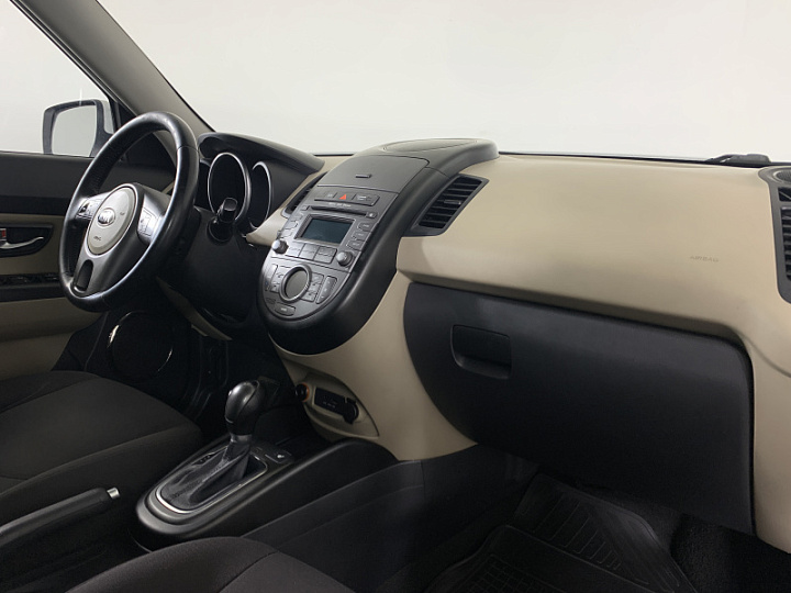 KIA Soul 1.6, 2013 года, Автоматическая, БЕЛЫЙ