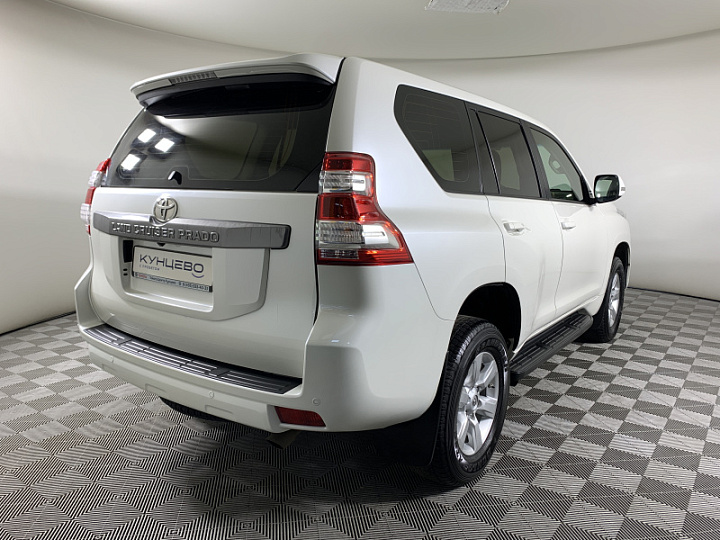 TOYOTA Land Cruiser Prado 2.8, 2017 года, Автоматическая, БЕЛЫЙ