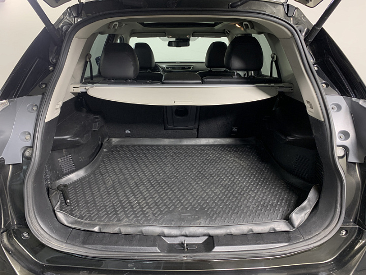 NISSAN X-Trail 2.5, 2016 года, Вариатор, ОЛИВКОВЫЙ