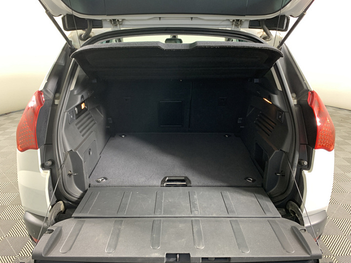 PEUGEOT 3008 1.6, 2012 года, Автоматическая, БЕЛЫЙ