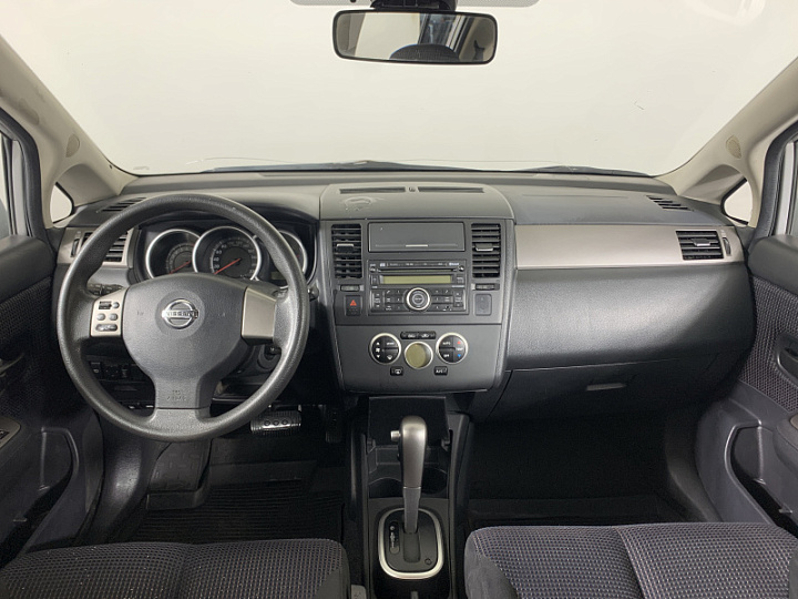 NISSAN Tiida 1.6, 2011 года, Автоматическая, Серебристый