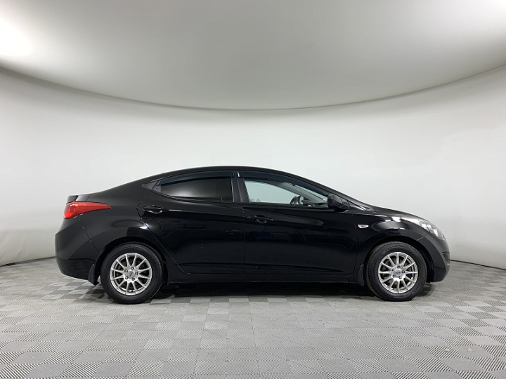HYUNDAI Elantra 1.6, 2013 года, Механика, ЧЕРНЫЙ