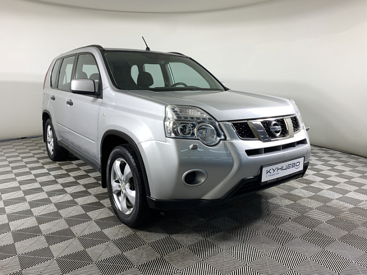 NISSAN X-Trail 2, 2012 года, Механика, Серебристый