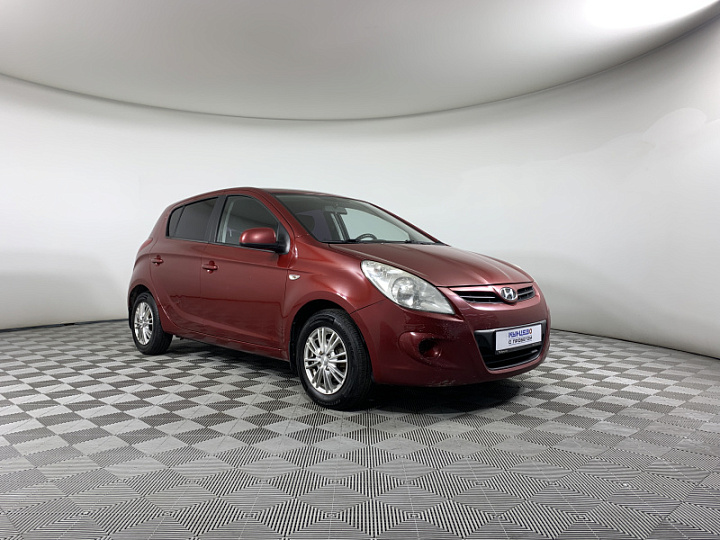 HYUNDAI i20 1.4, 2010 года, Механика, Вишневый