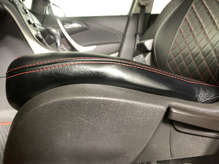 OPEL Astra 1.6, 2010 года, Автоматическая, ТЕМНО-СЕРЫЙ