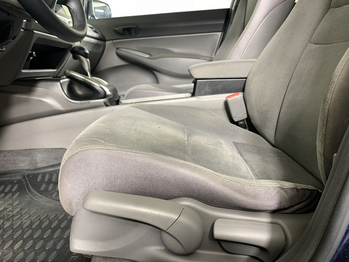 Honda Civic 1.8, 2007 года, Автоматическая, ТЕМНО-СИНИЙ