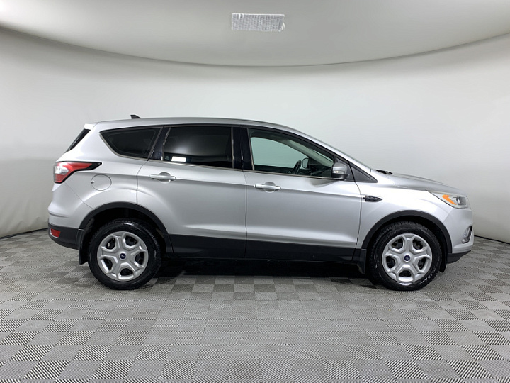 FORD Kuga 2.5, 2017 года, Автоматическая, Серебристый