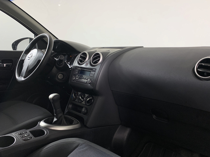 NISSAN Qashqai 1.6, 2013 года, Механика, ЧЕРНЫЙ