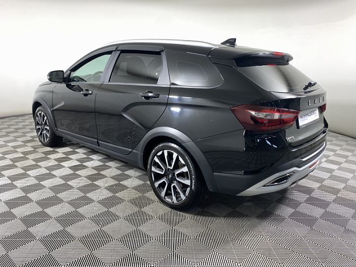 LADA (ВАЗ) Vesta 1.6, 2022 года, Вариатор, Черный