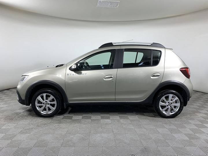 RENAULT Sandero Stepway 1.6, 2019 года, Механика, БЕЖЕВЫЙ