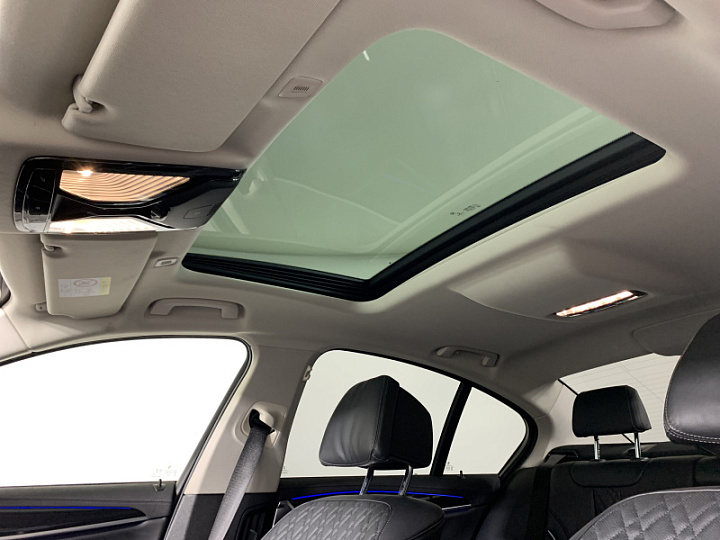 BMW 5 серии 2, 2021 года, Автоматическая, ЧЕРНЫЙ