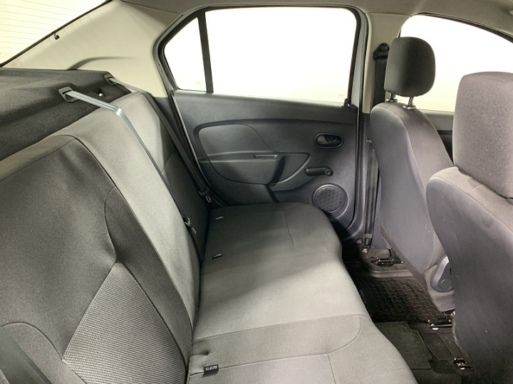 RENAULT Logan 1.6, 2015 года, Механика, БЕЛЫЙ