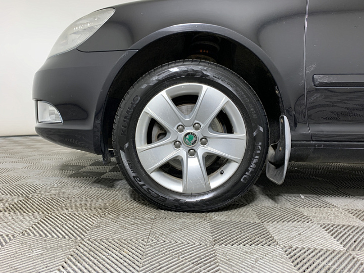 SKODA Octavia 1.8, 2013 года, Автоматическая, ЧЕРНЫЙ
