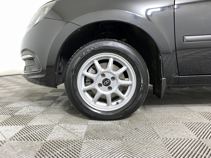 Lada Granta 1.6, 2023 года, Механика, ЧЕРНЫЙ