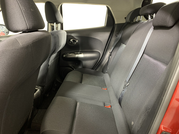 Nissan Juke 1.6, 2012 года, Вариатор, Не определен