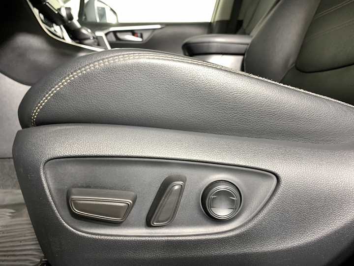 TOYOTA RAV4 2.5, 2021 года, Автоматическая, ЧЕРНЫЙ