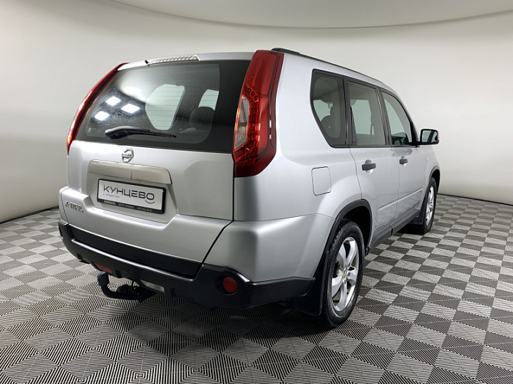 NISSAN X-Trail 2, 2012 года, Механика, Серебристый