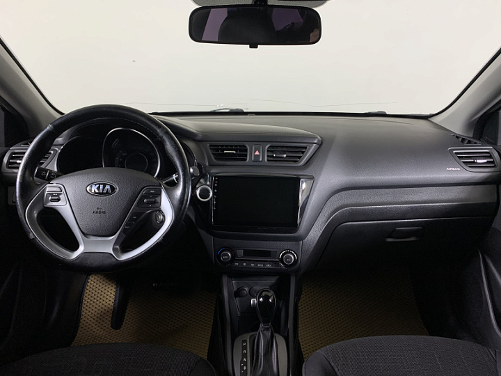 KIA Rio 1.6, 2015 года, Автоматическая, БЕЖЕВЫЙ