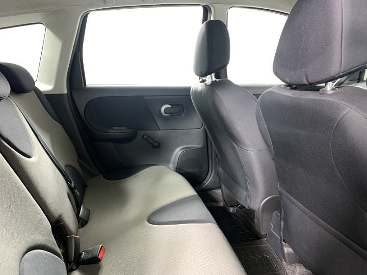 NISSAN Note 1.4, 2011 года, Механика, ЧЕРНЫЙ