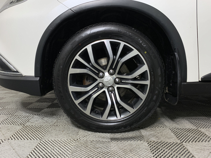 MITSUBISHI Outlander 2, 2018 года, Вариатор, БЕЛЫЙ
