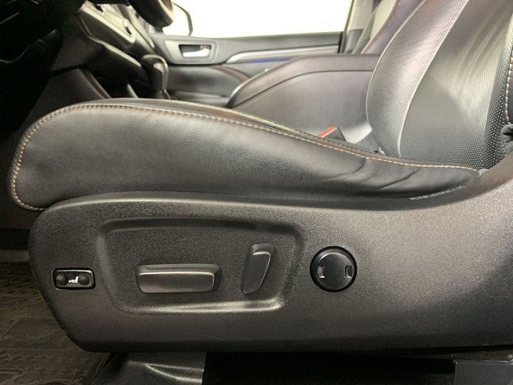 TOYOTA Highlander 3.5, 2018 года, Автоматическая, ЧЕРНЫЙ