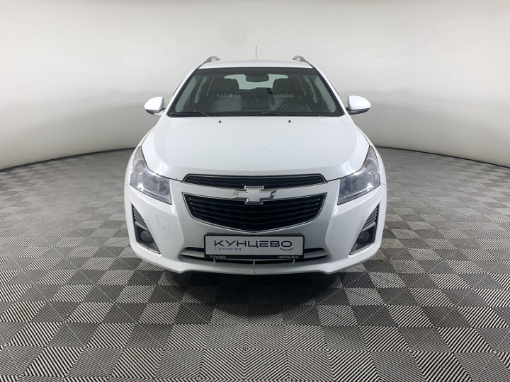Chevrolet Cruze 1.8, 2013 года, Автоматическая, Белый