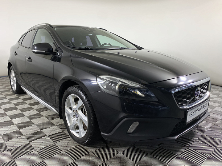 Volvo V40 2, 2014 года, Автоматическая, Черный