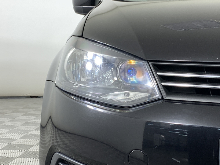 VOLKSWAGEN Polo 1.6, 2014 года, Автоматическая, ЧЕРНЫЙ