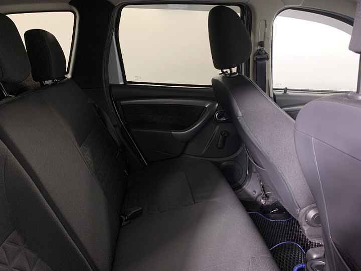 RENAULT Duster 2, 2018 года, Автоматическая, Серебристо-желтый