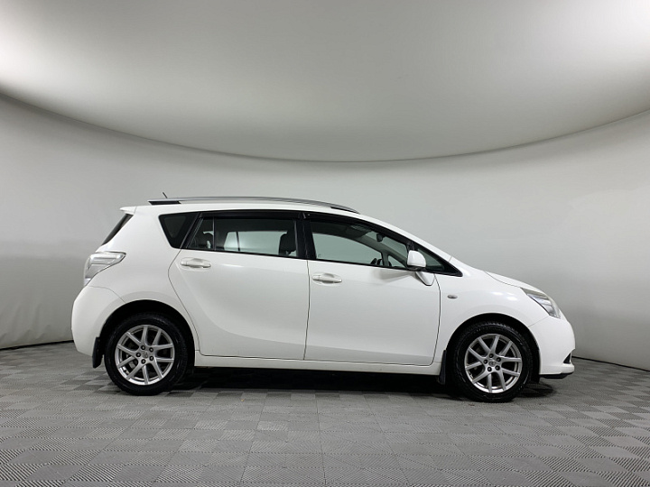 TOYOTA Verso 1.8, 2011 года, Вариатор, БЕЛЫЙ