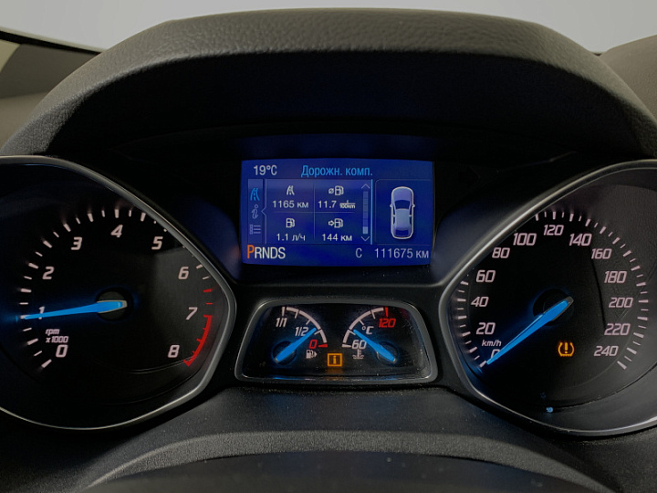 FORD Kuga 1.6, 2013 года, Автоматическая, Серебристый