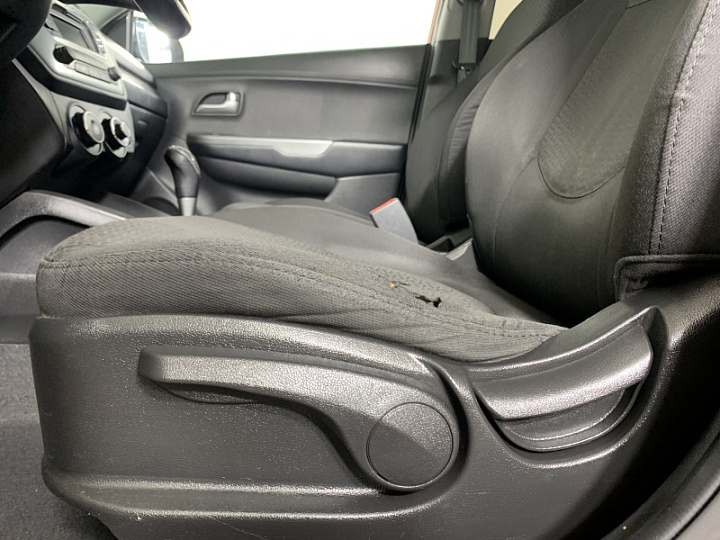 KIA Rio 1.4, 2014 года, Автоматическая, КРАСНЫЙ