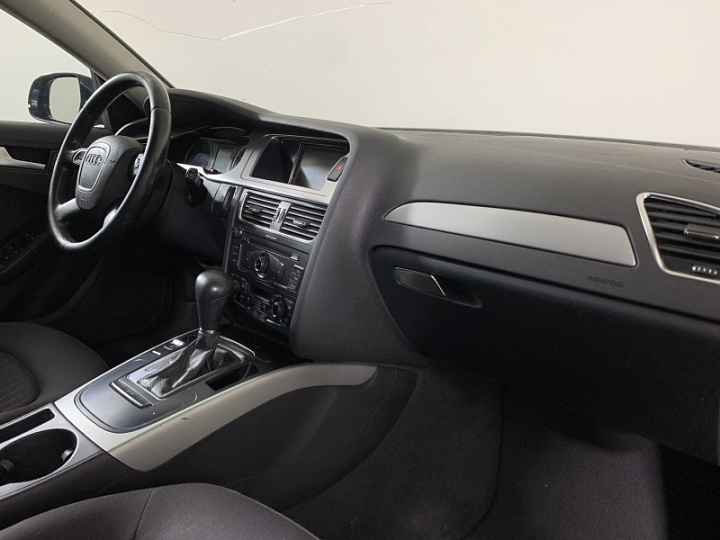 Audi A4 2, 2009 года, Вариатор, ТЕМНО-СИНИЙ