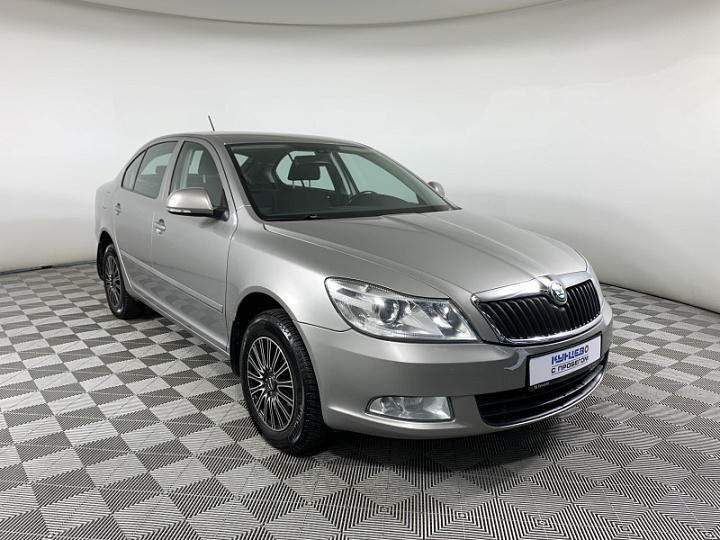 SKODA Octavia 1.4, 2011 года, Механика, СЕРЫЙ
