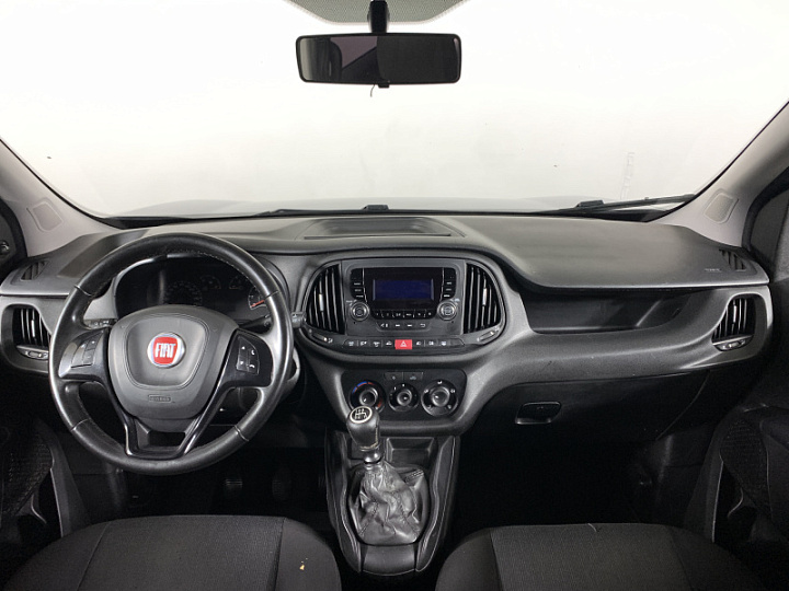 FIAT Doblo 1.4, 2019 года, Механика, ЧЕРНЫЙ