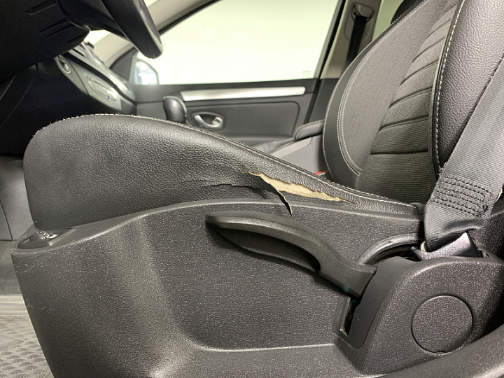 RENAULT Laguna 2, 2008 года, Механика, ЧЕРНЫЙ