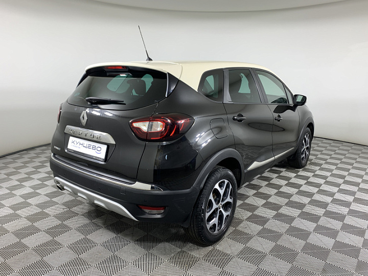 RENAULT Captur 1.6, 2018 года, Вариатор, ЧЕРНЫЙ