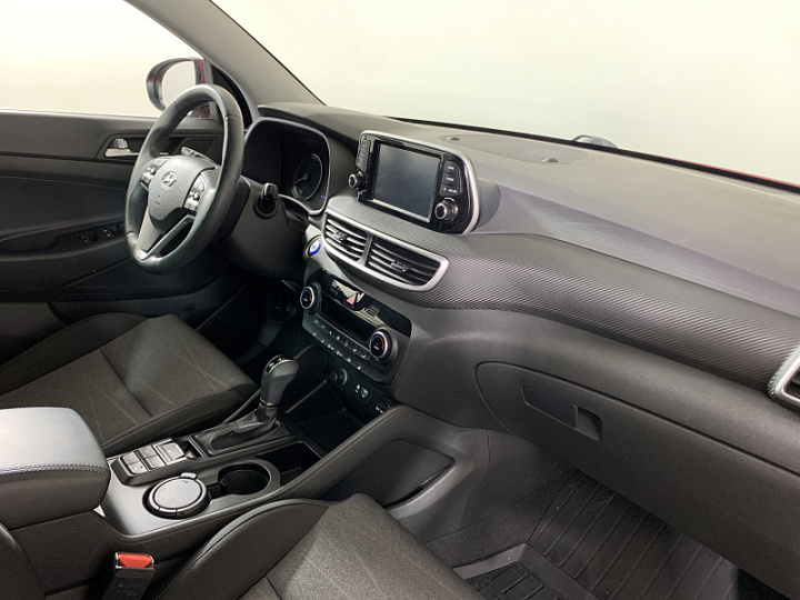 HYUNDAI Tucson 2, 2019 года, Автоматическая, КРАСНЫЙ