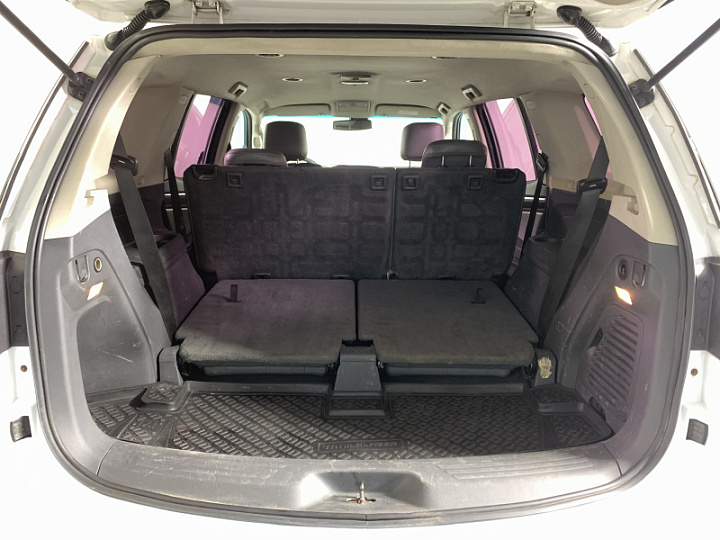 CHEVROLET TrailBlazer 3.6, 2012 года, Автоматическая, БЕЛЫЙ