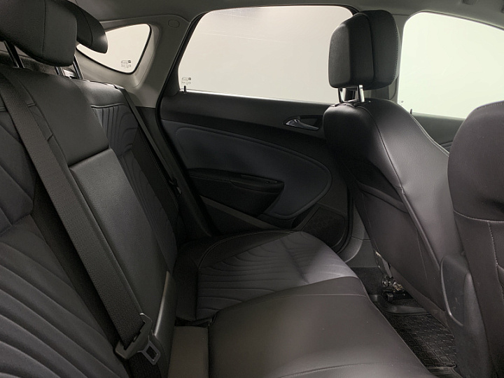 OPEL Astra 1.4, 2013 года, Автоматическая, БЕЛЫЙ