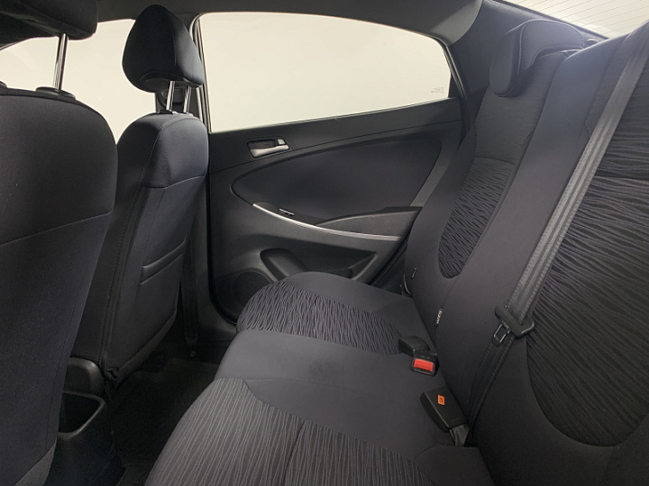HYUNDAI Solaris 1.6, 2016 года, Автоматическая, КОРИЧНЕВЫЙ