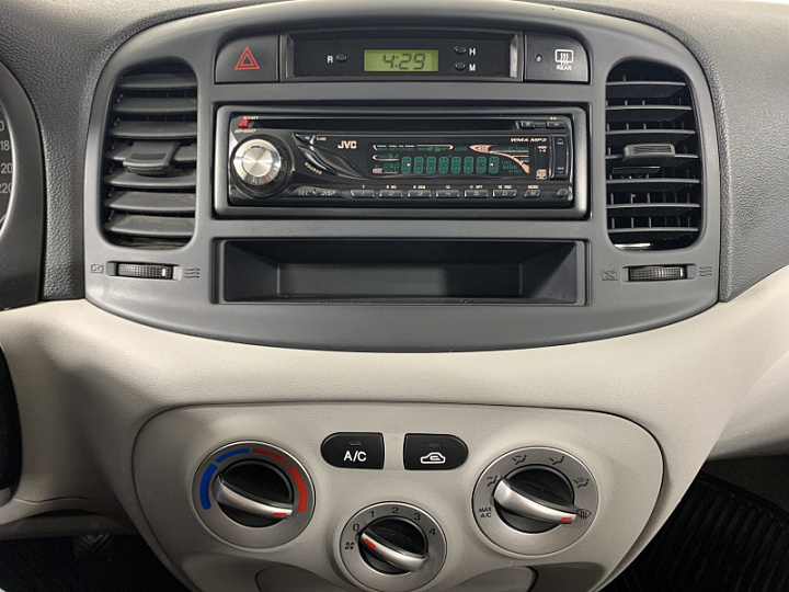 HYUNDAI Verna 1.4, 2007 года, Механика, Серебристый