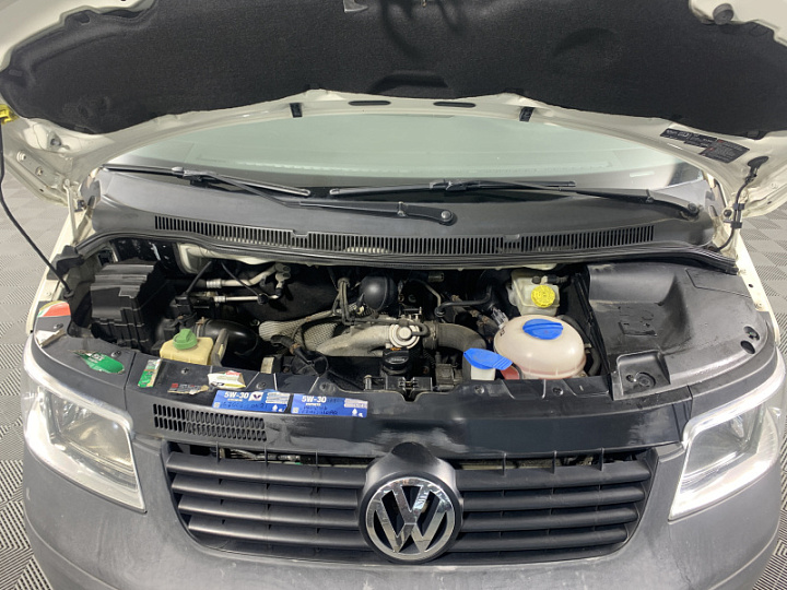 VOLKSWAGEN Transporter 1.9, 2004 года, Механика, БЕЛЫЙ